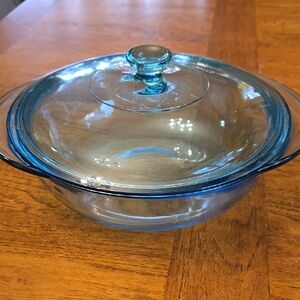 Aqua Blue Glass Casserole Dish with Lid ANCHOR HOCKING